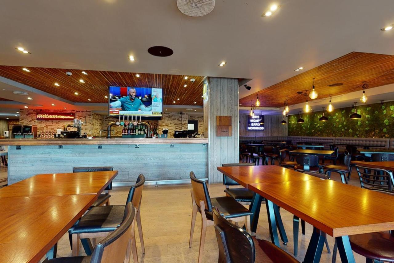 纽卡斯尔乡村酒店 Holystone  外观 照片